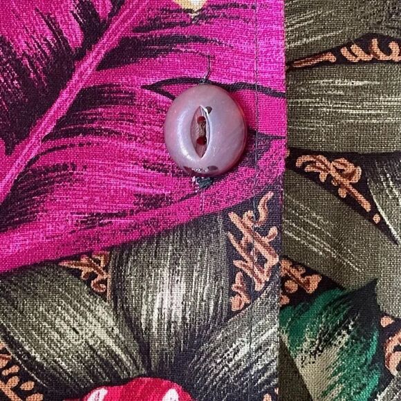 Bentley Tropical Floral Print Button Down Plus Casual Lightweight Top 22W #1217 - Picture 8 of 12